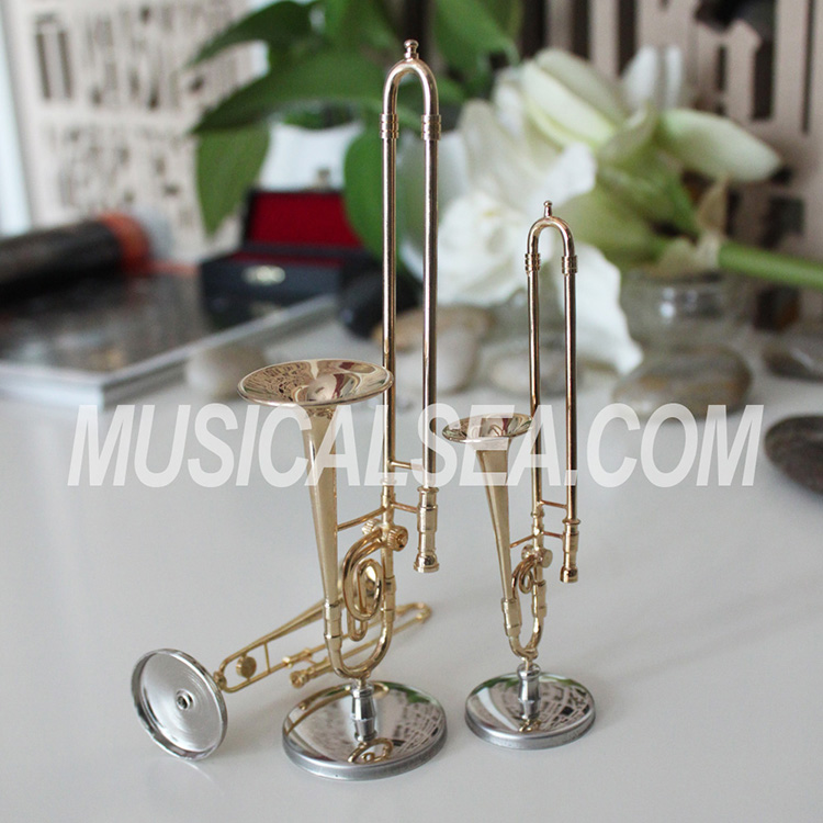 metallic mini musical instrument